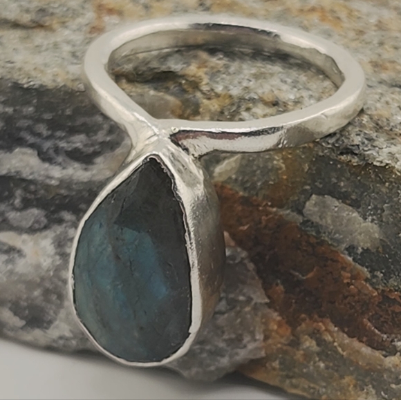 LABRADORITE TEAR DROP STONE ROSE-CUT HANDMADE STERLING SILVER RING SIZE 9 - Picture 12 of 16